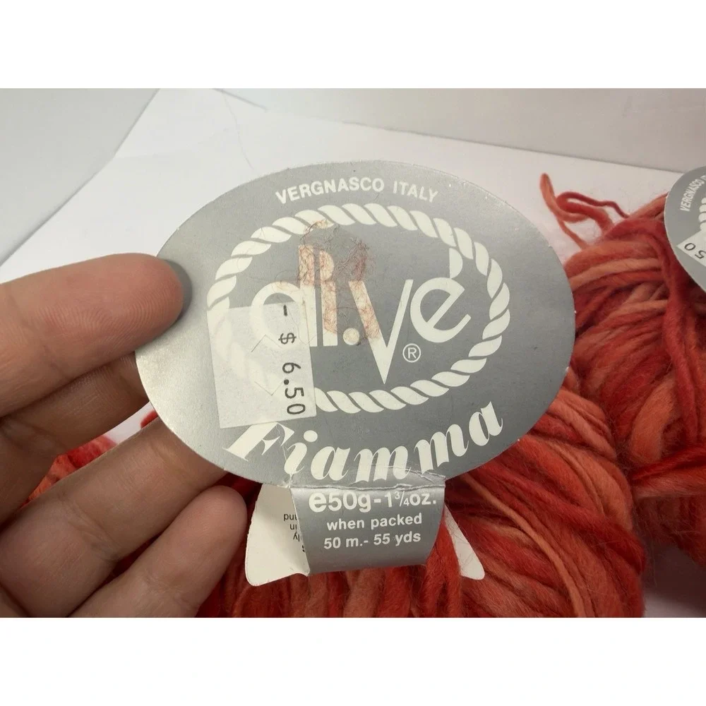Di.ve Fiamma Italian yarn 100% Wool Yarn Lot Of 7+ Red Orange Color
